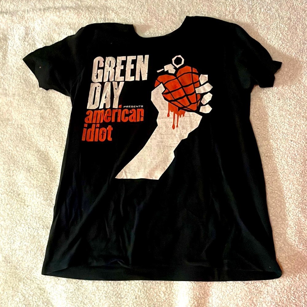Green Day American idiot t-shirt size medium